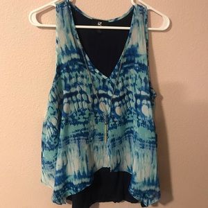 Cute tie-dye looking blouse with attached necklace